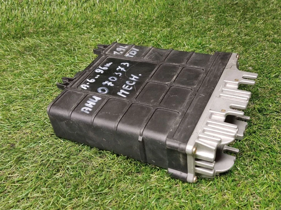 Audi A6 S6 C4 4A 1996 Diesel Motorsteuergerät ECU 028906021J DTR59845 - Image 4 of 4