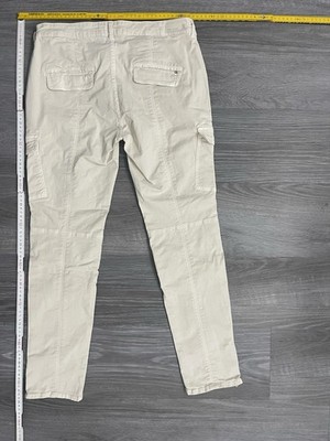 Closed Damen Jeans Stoff Hose Gr. 38 Weiß Kleiner Fleck Gürtel Bereich