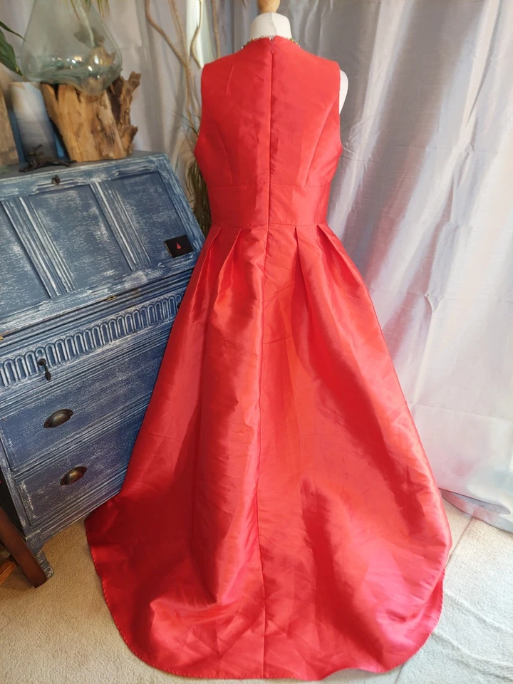 Coast Red striking Dress Size 14 – Wedding / Party / Ballgown / Formal - Image 3 of 4