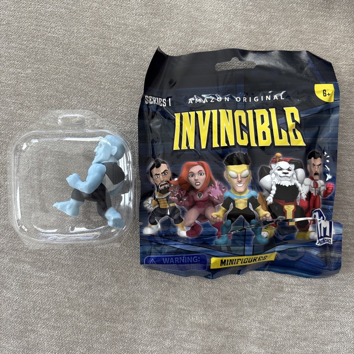 アンリ人形　Batter UP Invincible Series 1 Phatmojo Mauler Twin Rare 3” Mini Figure