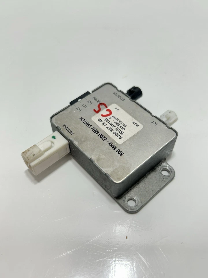 2006-2009 W211 Mercedes-Benz E350 E500 Phone Antenna Booster Amplifier Module - Image 2 of 4