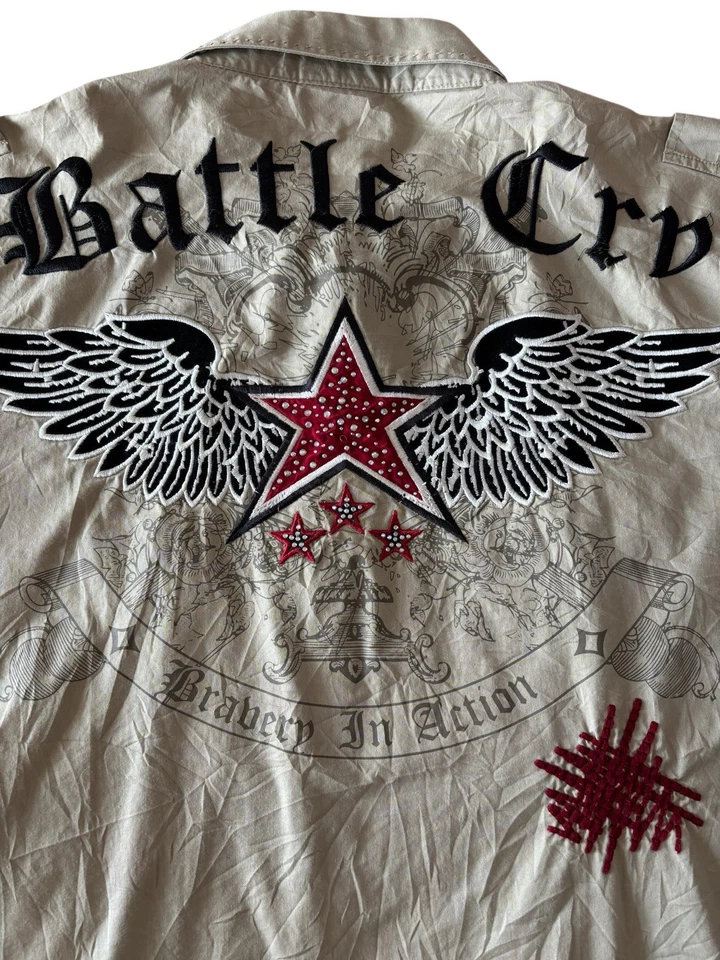 Y2K Hama Jeans Para Hombre 2XL Caqui Bordado Botón Camisa Batalla Cry Wings Estrellas Foto 2 de 4