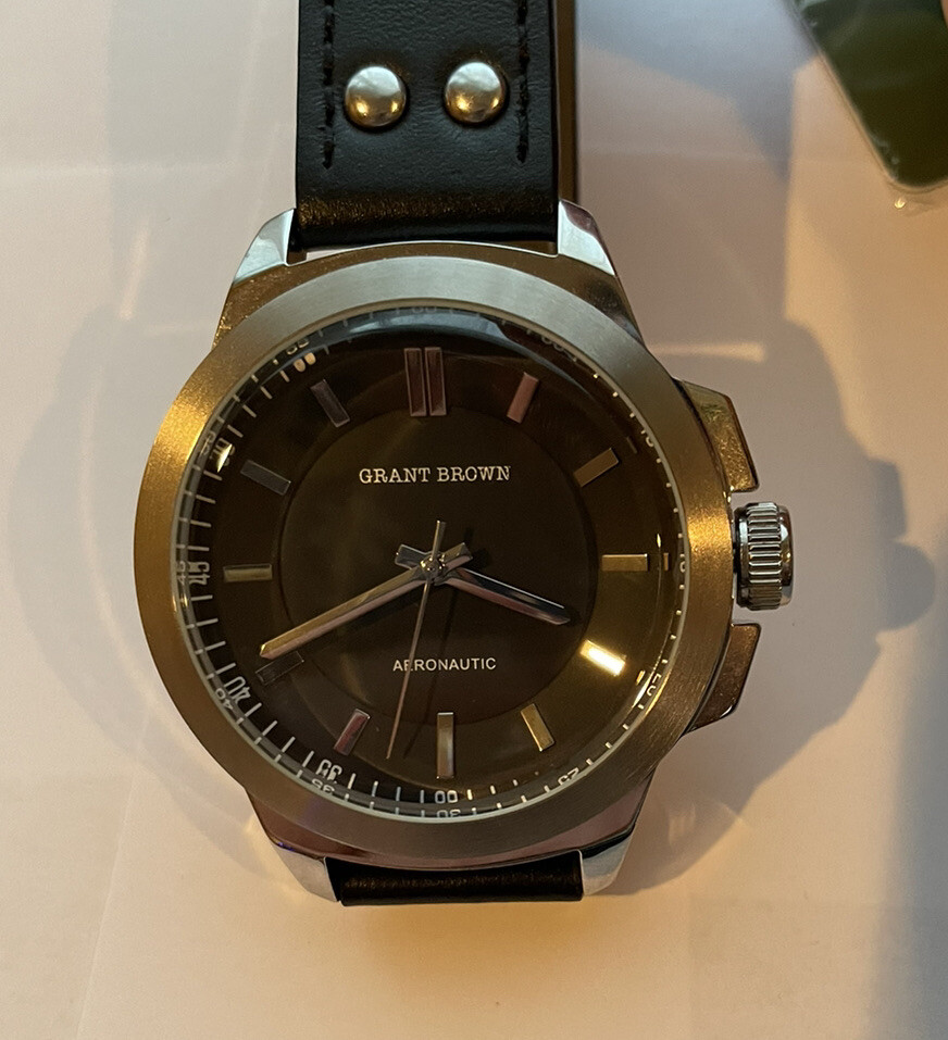 o1027 アグラドン·ランサー Grant Brown Aeronautic 45mm Quartz Leather Strap Men's Watch