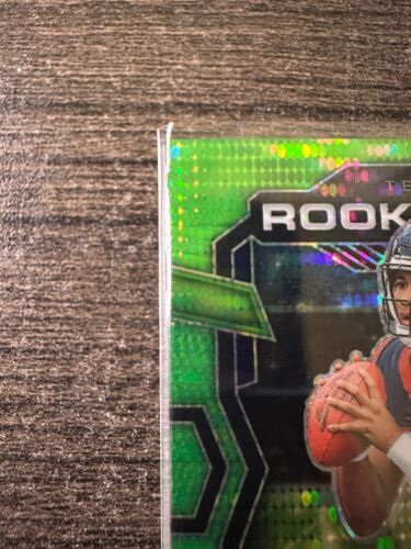 Panini Prizm C.J. 2023 Parche Stroud Rookie Gear Verde Pulsar Texans - Imagen 3 de 6