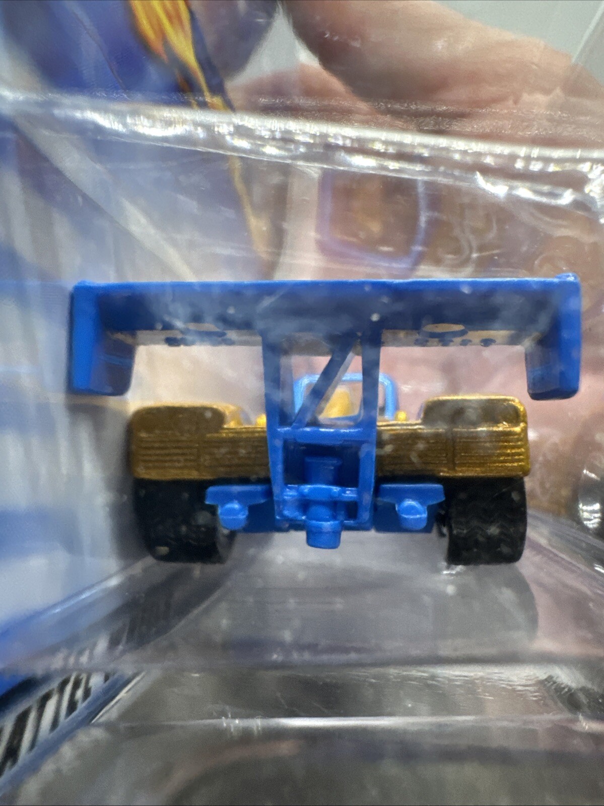 Picture 4 of 8