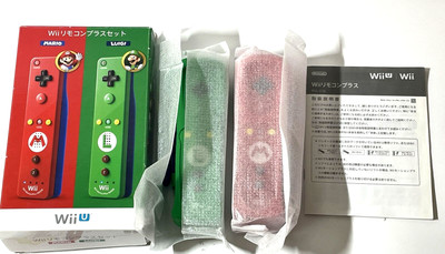 Nintendo Wii Remote Plus Mario Luigi Wireless Motion Controller with Box/Manual