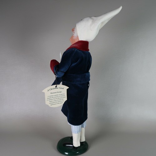 Vintage Byers Choice Caroler A Christmas Carol Ebeneezer Scrooge RARE Blue Robe - Picture 5 of 9