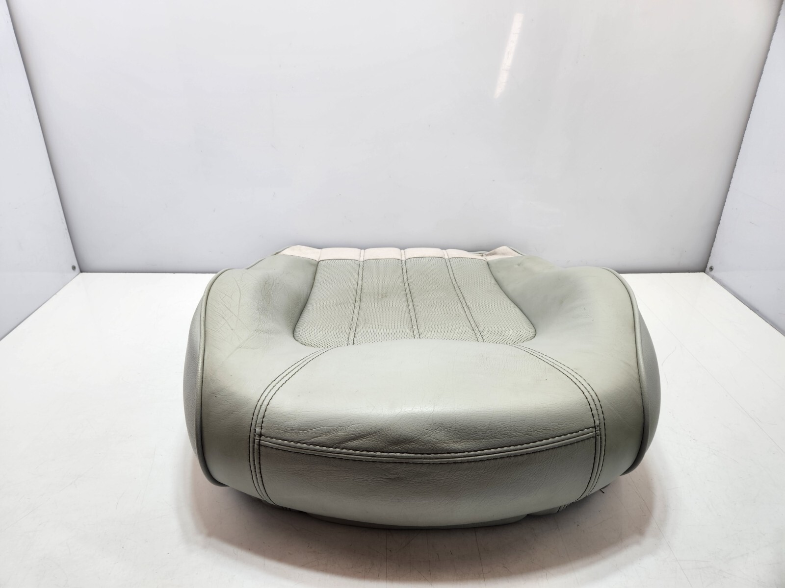 ✅03-08 OEM Maserati Quattroporte M139 Front Right Lower Bottom Seat Cushion *