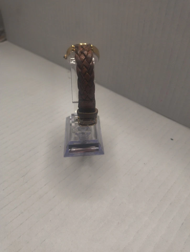 Pequeño Reloj Retirado Mickey Mouse Moneda Oro Lorus 25mm para Mujer y Hombre Raro Años 90 Foto 4 de 4