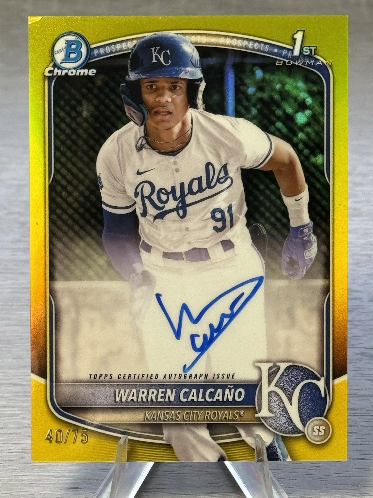 🔥⚾️WARREN CALCANO 2025 Bowman Chrome 1st Yellow Refractor Auto /75 #ROYALS!⚾️🔥