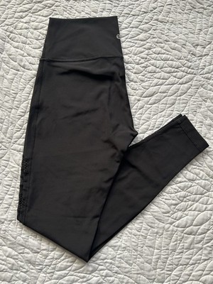 Lululemon Break Free Leggings Black Mesh Panel Size 8 Excellent Condition