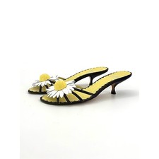 Moschino Cheap and Chic Daisy Flower Leather Kitten Heel Mules Sandals 38