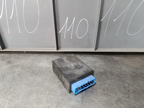 Window wiper relay