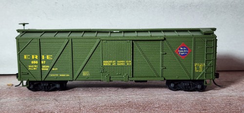 ERIE RR vagón de carga exterior reforzado 89057 con ruedas de metal Kadee Roundhouse construido HO | Zustand: Used