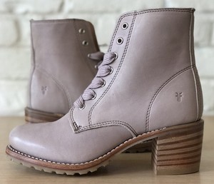 frye sabrina moto boots