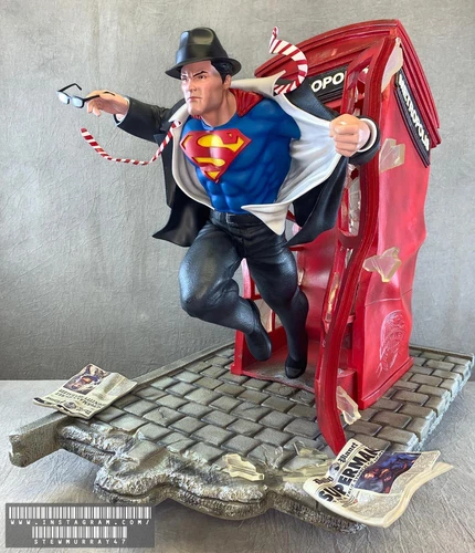 Clark Kent Super Man Collectible Statue Figure Art Nt XM SS Prime 1 / DC NEW 1:4