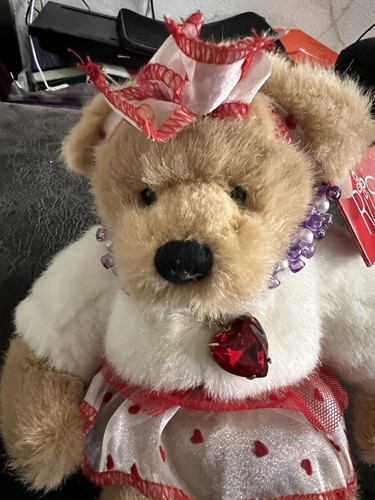 NWT Russ Tootsie Valentine 7" Bear Plush W Heart Necklace - Picture 2 of 8