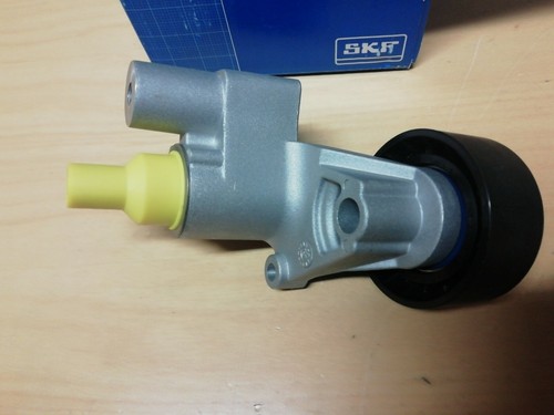SKF Belt Tensioner VKM 33029 for Peugeot, Citroen, Fiat - Picture 4 of 9