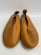 Size Brown Flats