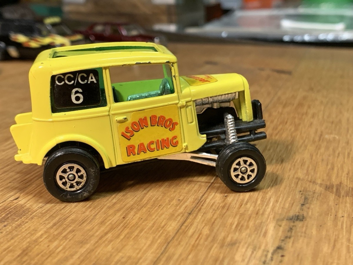 ヴィンテージ オシュコシュ ジャンスカ イエロー 3T ヴィンテージ オシュコシュ ジャンスカ イエロー 3T - メルカリ