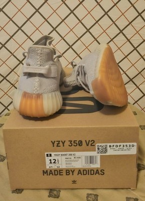 ADIDAS YEEZY BOOST 350 V2 - SESAME - SIZE - US / M 12.5 PRE  display picture 2