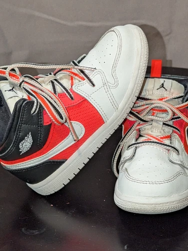 Scarpe da bambino Air Jordan retrò 1 taglia 9C sneakers basket