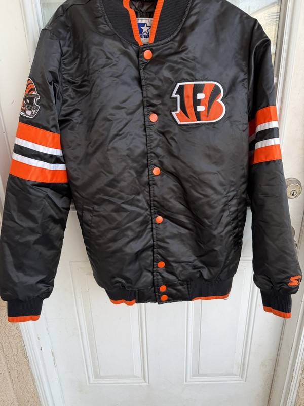 Cincinnati Bengals Starter Jacket  Size  Medium  Bomber  Vtg NFL Football