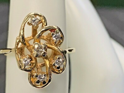 14K YELLOW GOLD ESTATE GENUINE  DIAMOND LADIES  CLUSTER  RING BAXX