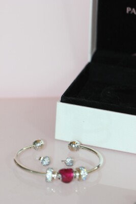 NEW 2018 PANDORA BE MINE OPEN BANGLE BRACELET CHARM EARRINGS GIFT SET SZ  med