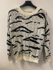 Elodie Women's White Long Sleeve Patterned Sweater size XS