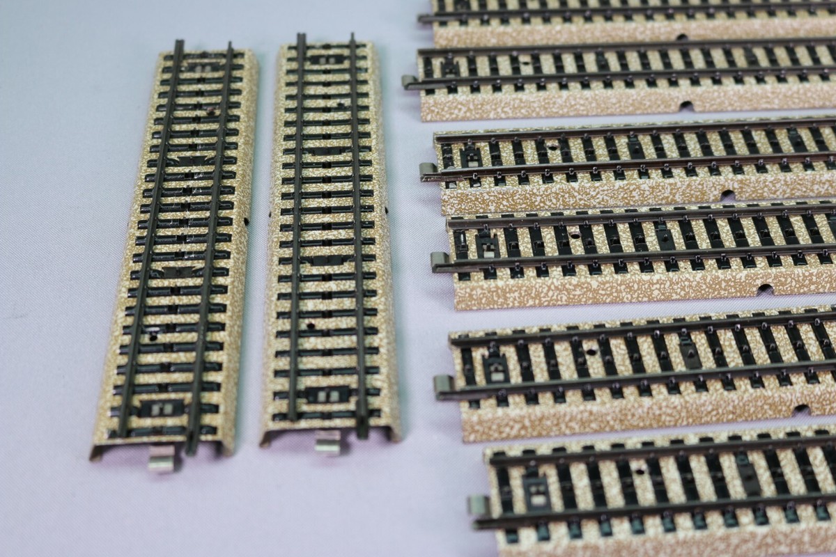 Lot De 20 Rails Droits Marklin HO 5106 - Occasion - Pour Train électrique Miniature
