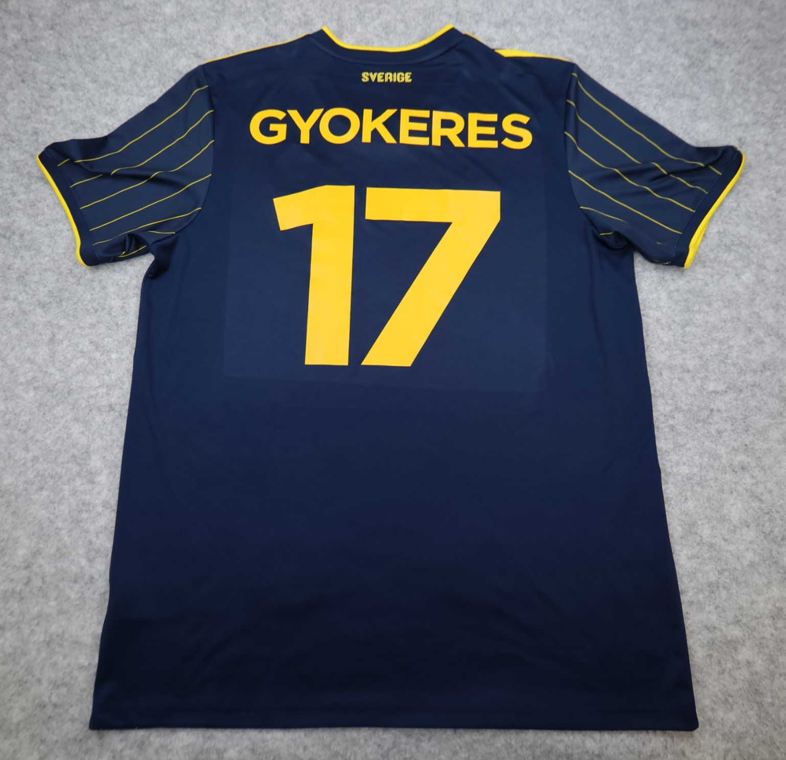 Sweden Football Shirt Extra Large Blue Away Kit Adidas 2020 2022 Jersey Gyokeres