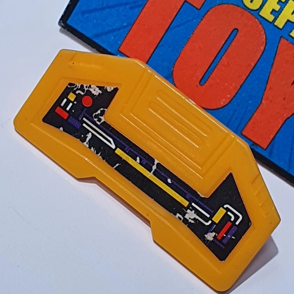 Transformers G2 Onslaught CHEST SHIELD plate cover 1994 Bruticus accessory part - Image 3 of 4