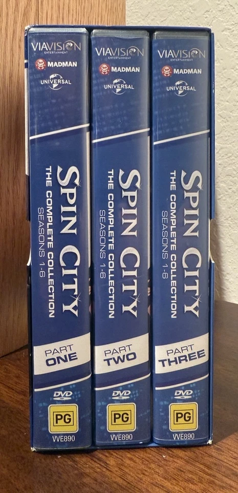 SPIN CITY THE COMPLETE SERIES DVD SEASONS 1 to 6 (Michael J Fox)  RARE OOP - Image 4 of 4