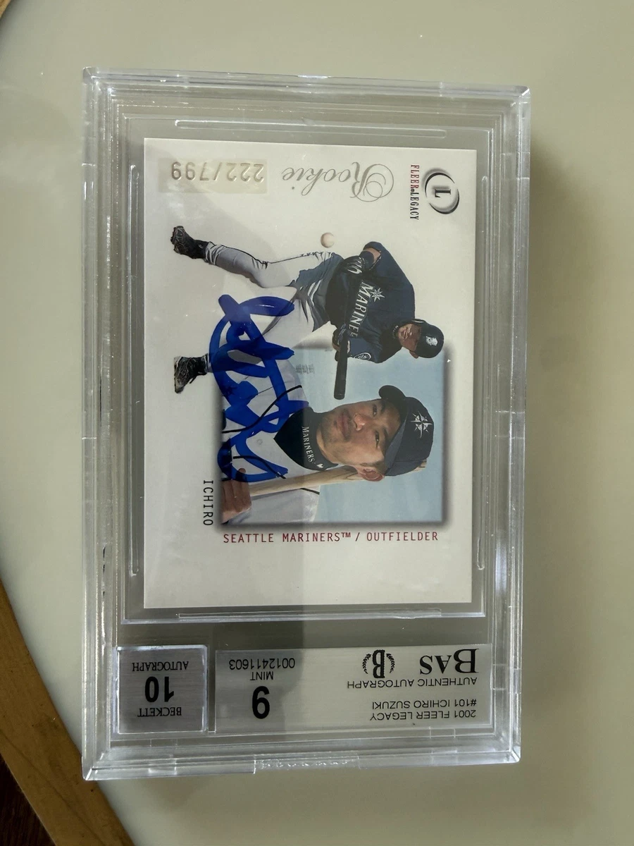 Fleer Ichiro Suzuki Vintageless Baseball Sports Trading Cards