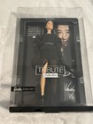 NEW Vera Wang Tribute Collection Barbie Signature Doll Mattel GXL12 2022 NRFB — photo 2