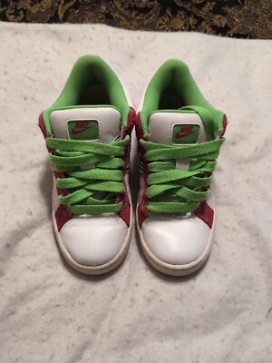 Nike SB Isolate Zebra Womens Size 7 Pink Black Neon Green Shoes