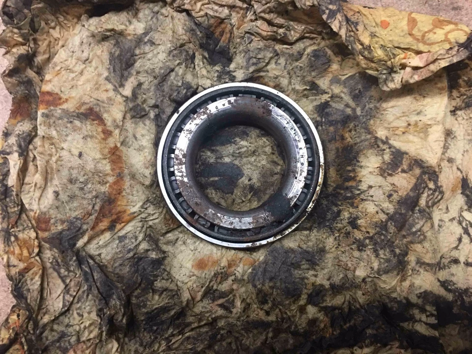 Interior trasero Jaguar XJ12 XJS XJ6 Race Timken 18520 Nuevo de Lote Antiguo Foto 2 de 4