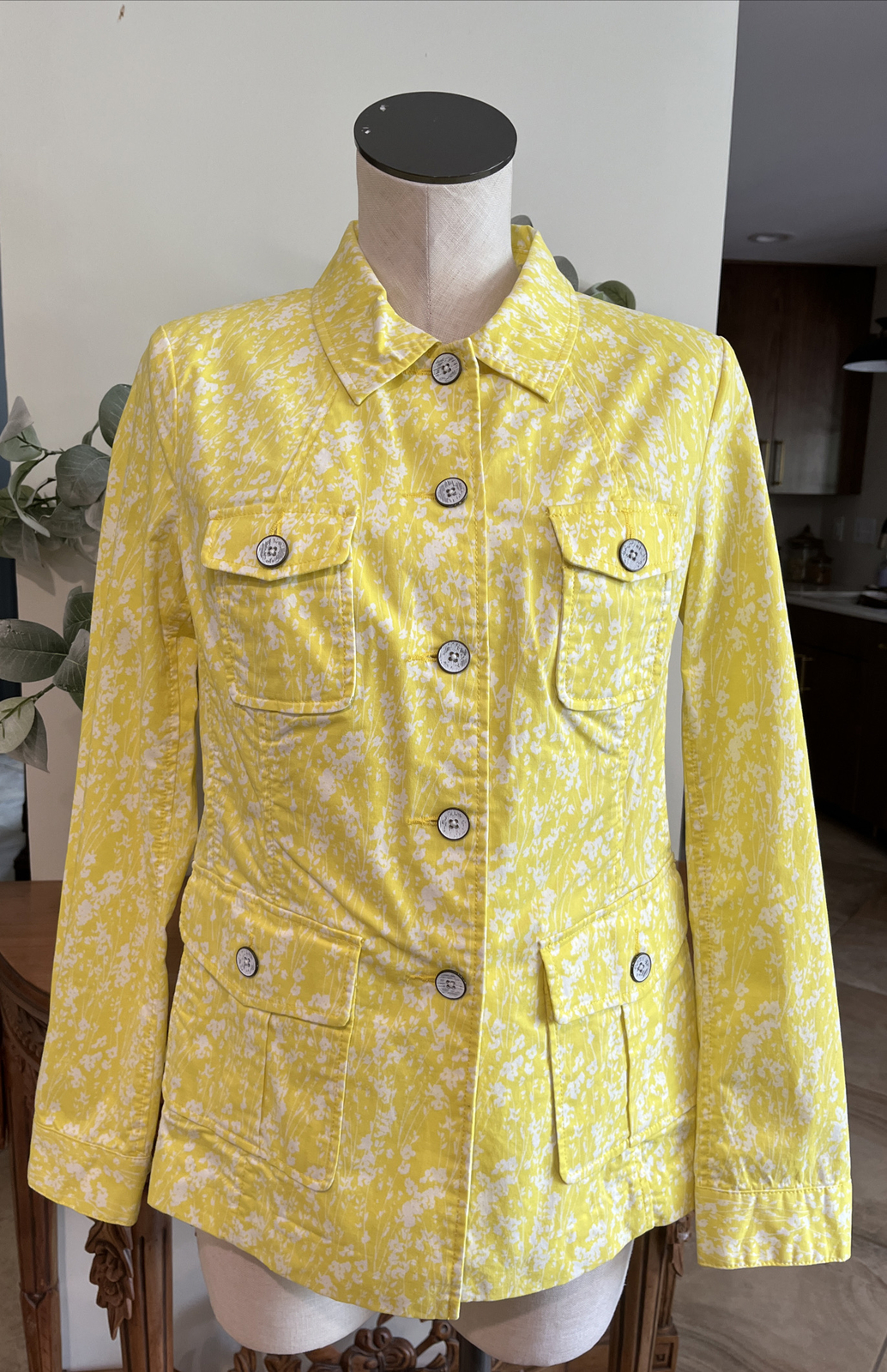 Cabi Womens Small Yellow Floral Cotton Button Front Unlined Safari Blazer Jacket