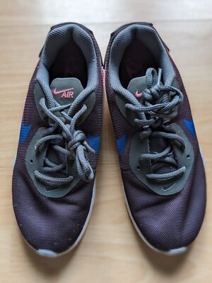 nike just do it shoes pink