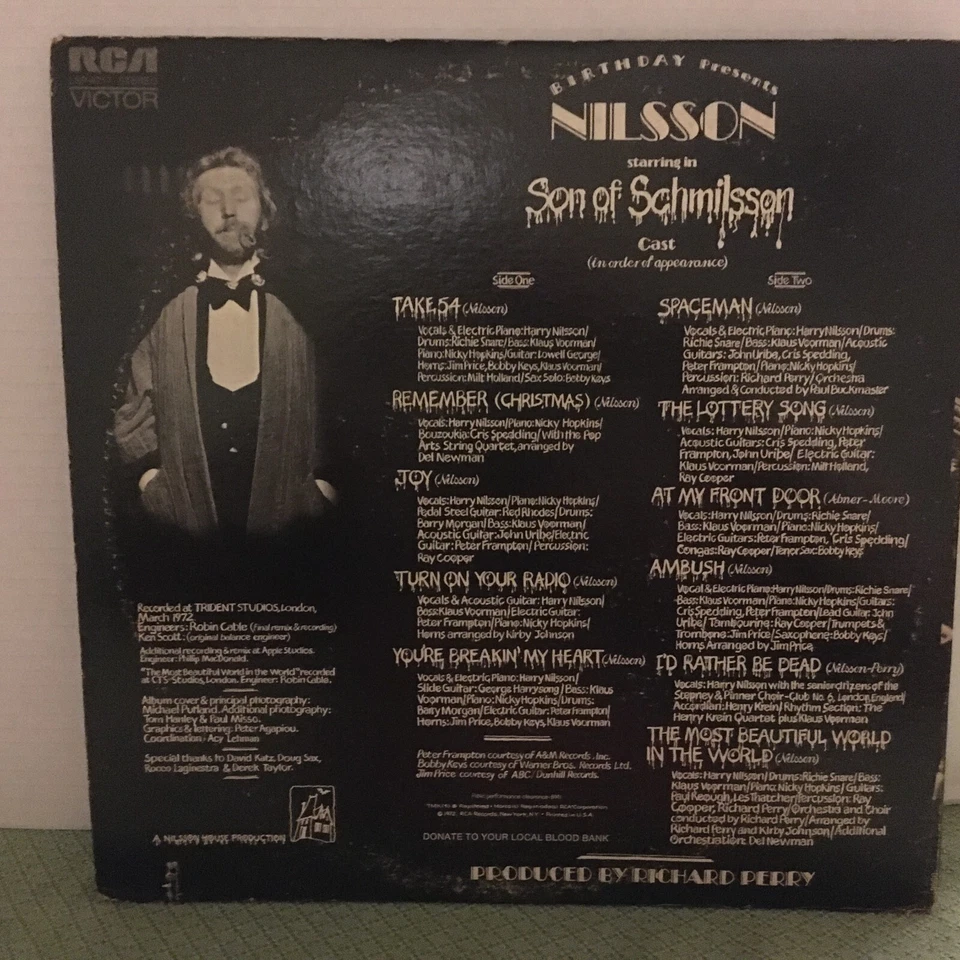 Harry Nilsson Son Of Schmilsson Vinyl Record LSP-4717 With Poster EX - Image 2 of 4