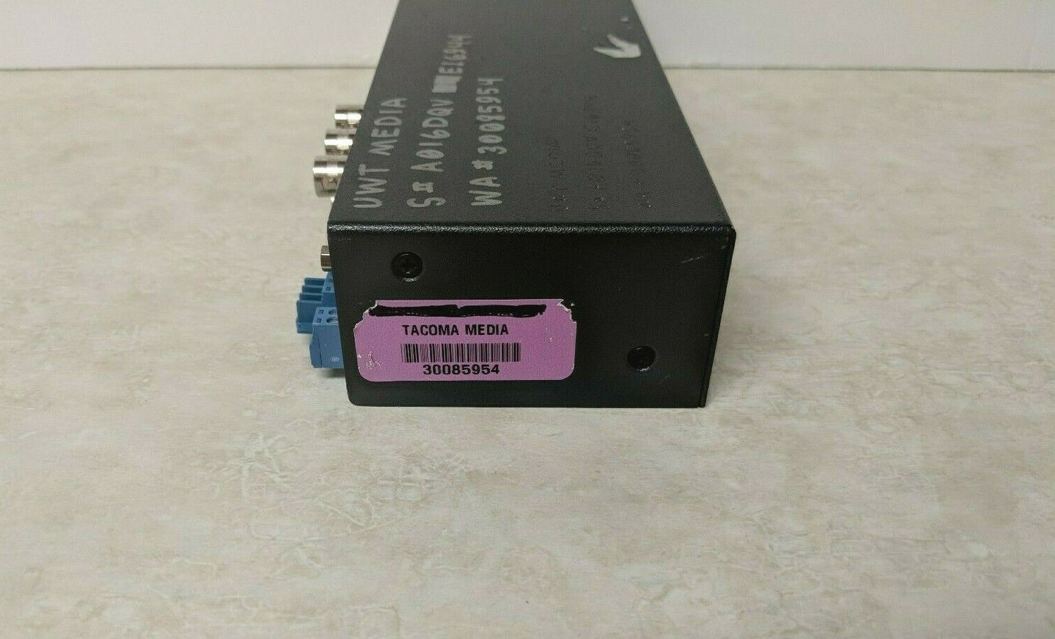 Picture 3 of 12