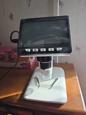 Barely used LCD Digital Microscope with micro sd card option