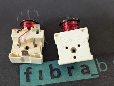 117U6010 | DANFOSS | STARTER RELAY | New & Original | 1 pc