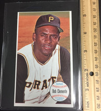 Roberto Clemente #11, Called Bob on Card, Topps Oversized Card