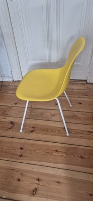 Vitra Eames Plastic Chair, Yellow