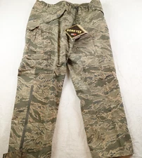 Propper Pants Large Camouflage Gore Tex USAF APECS NIR Waterproof Military