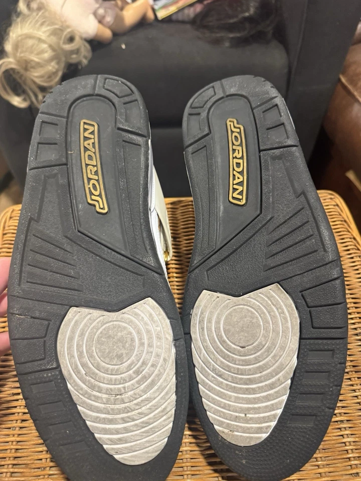 Jordan Flight 45 Low Taxi Talla 13 Foto 4 de 4