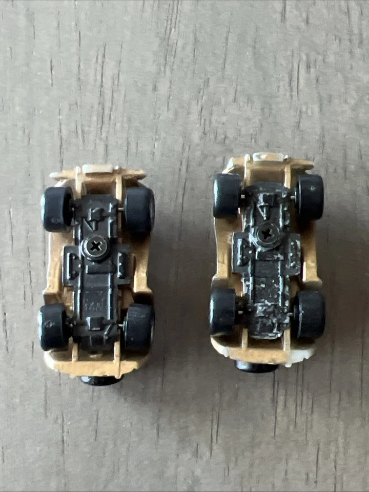 2 Micro Machines Gold MG TF Roadster 1986 Galoob 可转换太阳变色器 — 第 3/4 张图片