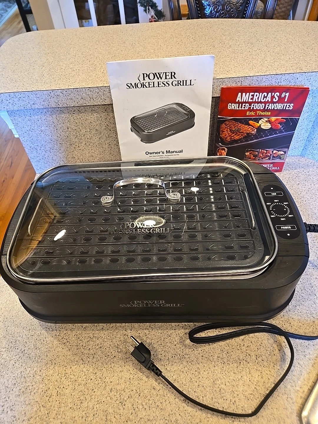 Indoor Smokeless Electric Grill BBQ Griddle Fast Heating Easy Clean Compact